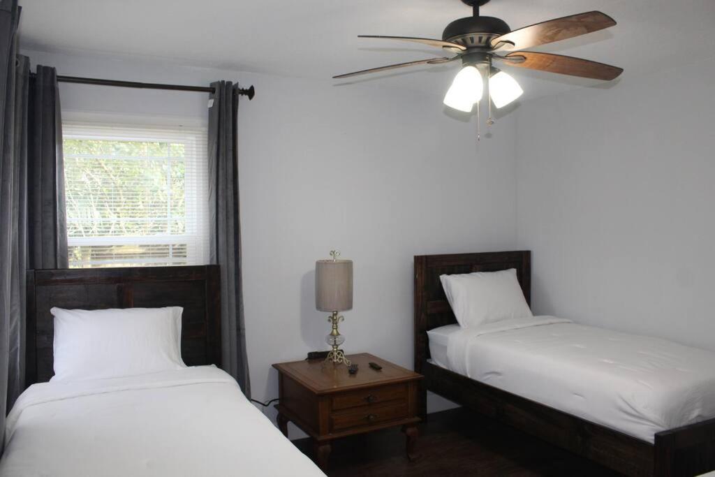 ☆The Oasis In Murray Hill☆ -Sleeps 8- Wifi- Cozy جاكسونفيل المظهر الخارجي الصورة